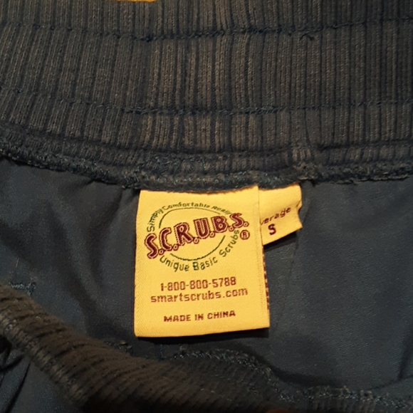 Womens small scrub pants - Picture 3 of 3